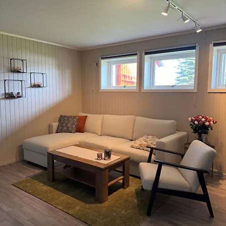 Fin Leilighet Sentralt I Tromso, Gratis Parkering Exterior photo